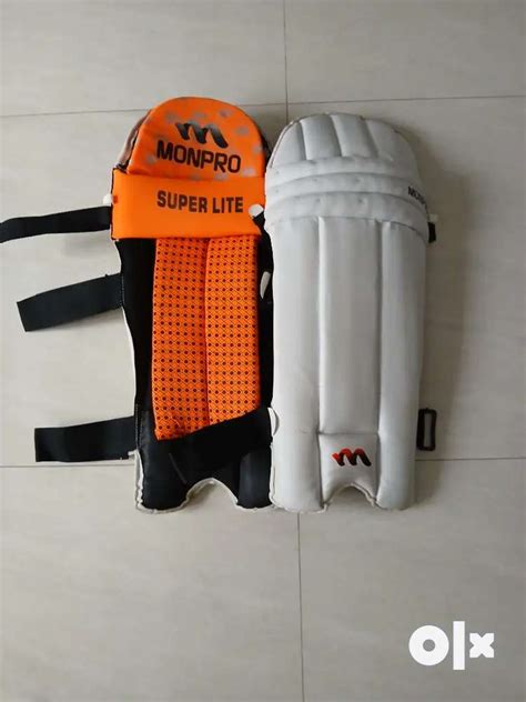 Cricket full kit - Sports Equipment - 1788111137