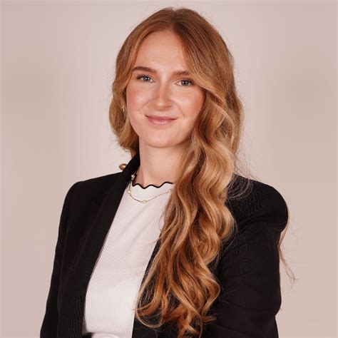 Hanna Miller - Employer Branding und Marketing - RTS Wind AG | XING
