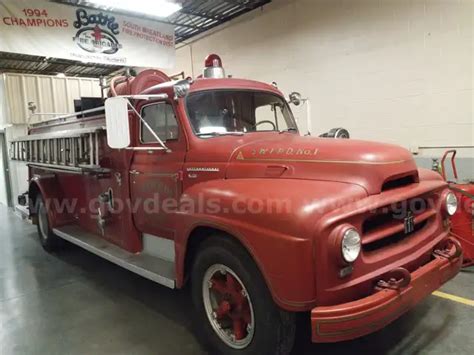 1954 International R176 Central Pumper | GovDeals