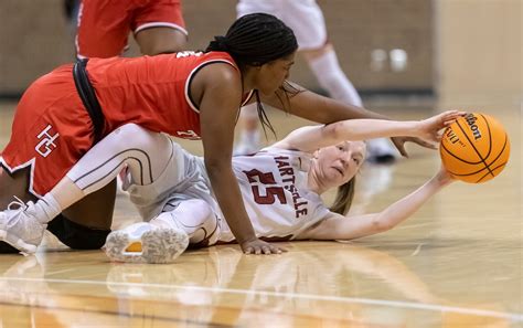 Hartselle vs. Hazel Green 6A girls NW Regional - al.com