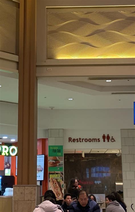 Pheasant Lane Mall in Nashua New Hampshire : r/PurpleCoco