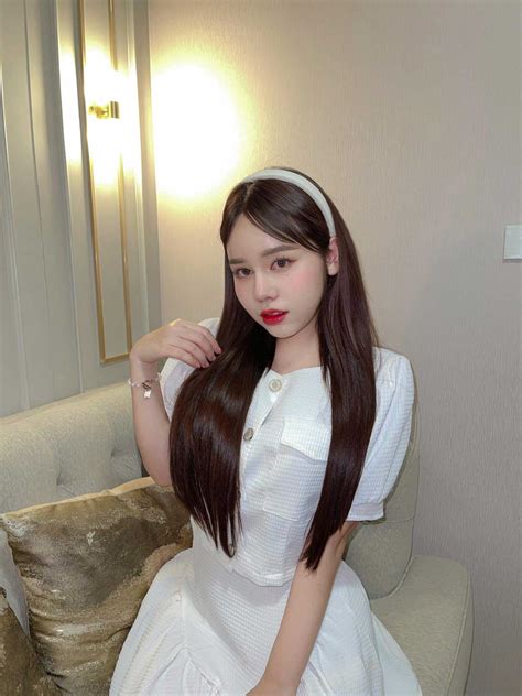 เปิดวาร์ป น้องชิโนะ Machima สาวOnlyFans เซ็กซี่ ผิวดี ทีเด็ด โดนใจ