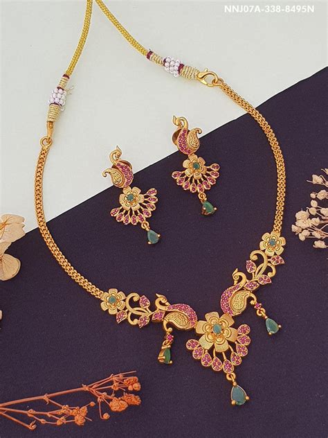 Buy Gold plated Imitation Jewelry Set Kempu neck set Online - Griiham