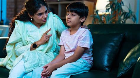 What Is Helicopter Parenting? The Pros, Cons, And Alternatives For Parents