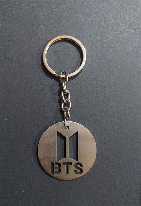 MAG BEE BTS Metal Keychain For BTS Army Korean Band Key Rings Round Key ...