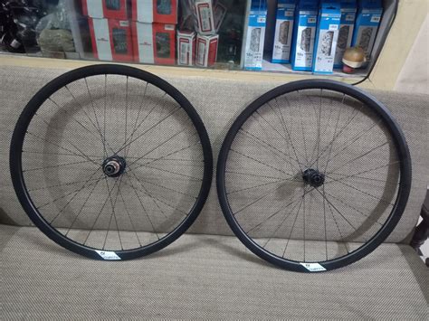Novatec Road Disc Wheelset, 700c | Clincher, 30mm Rims, Alloy, Center ...