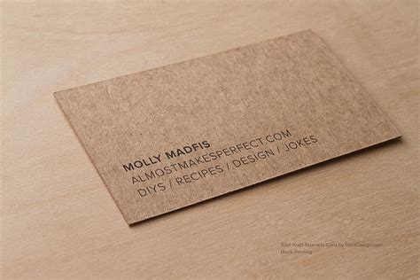 Simple Name Card Design 的图像结果