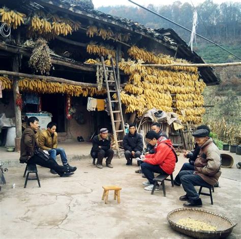 多图看懂中国减贫路！贫困农村居民人均收入已超1.2万_扶贫
