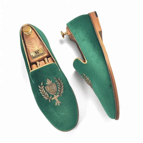 Shades of Green/Pista – Wedberry Ethnic Shoes