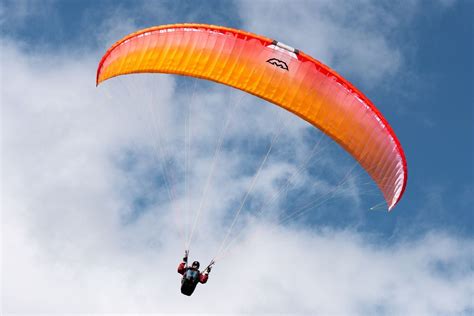 18 Best Paragliding Places In India