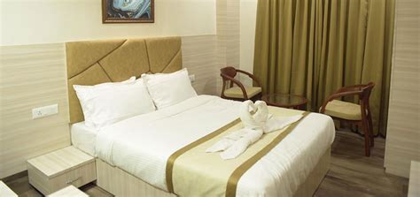 Luxury Rooms - Hotel Royal City
