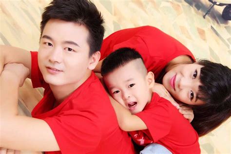 张磊 - 幸福一家人电视剧插曲《幸福一家人》暖心感动，这就是一家人_腾讯视频