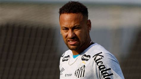 'That's my impression' - Santos chief offers update on Neymar's future ...