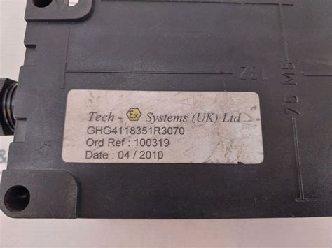 Ceag Ghg41 Start Stop Push Button Station With Green Lens Over Pilot ...