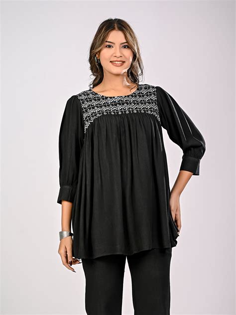 Embroidered Top – InaayaJaipur