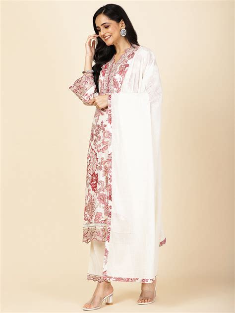 Meenabazaar - Online Ethinc Shopping for Women's