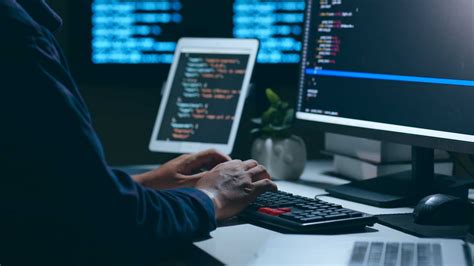 IT Tech Pro 的图像结果