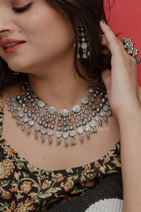 Surmai Neckpiece Set – Youbae.in