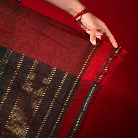 Ikatan Silk Saree –IK-GN-072
