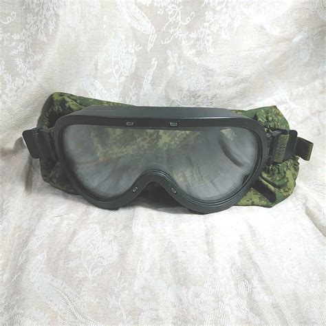 実物 ロシア軍 lLatnik社 6B50型ゴーグル 収納ポーチ付 | 赤い十月商店