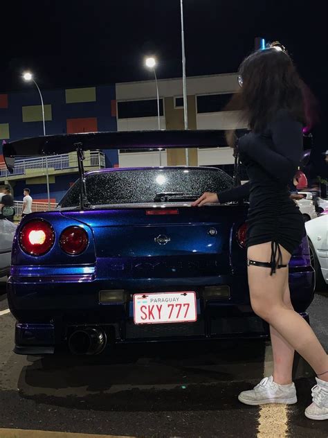 Girl Photo Poses, Girl Photos, Jdm Girls, Nissan R34, R34 Skyline, Gtr ...