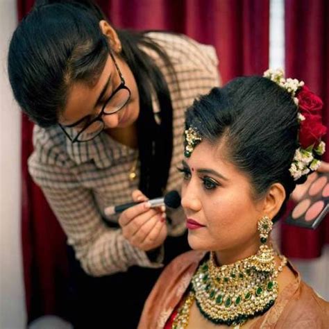 Makeup Webinar By Khoobsurat, Webinar on Makeup Services