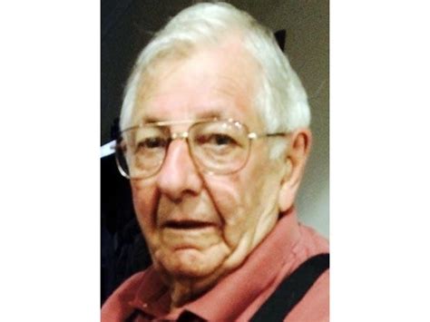 Thomas Tobin Obituary (1929 - 2022) - La Crosse, WI - La Crosse Tribune
