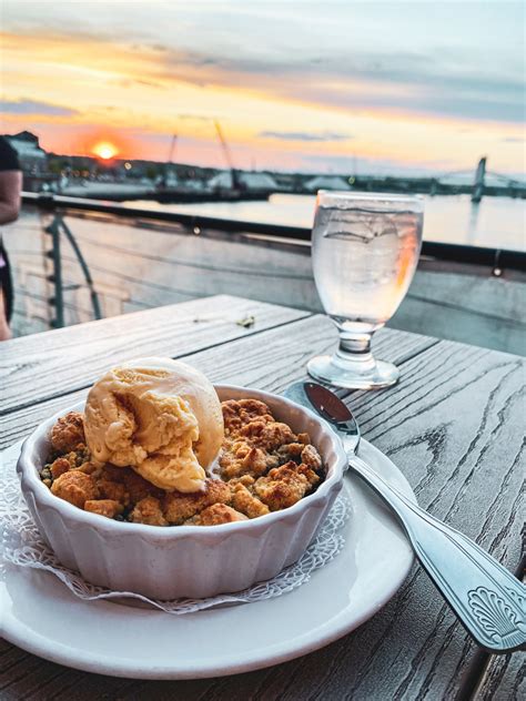 Guide to Downtown Portsmouth, New Hampshire - The Detailed Local
