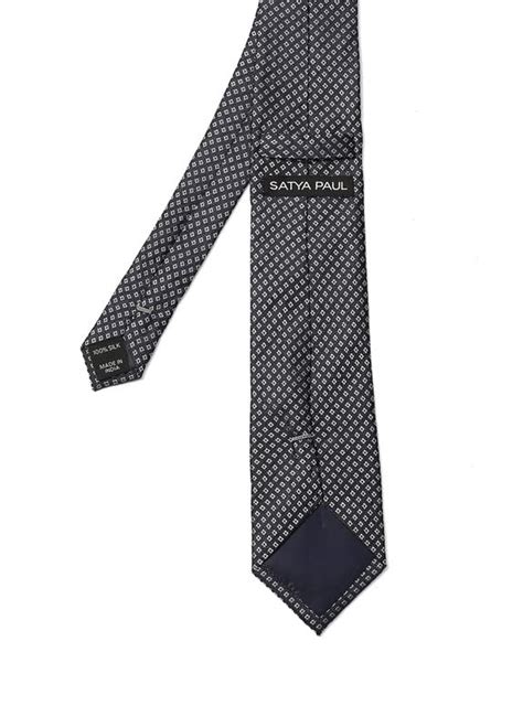 Buy Satya Paul The Pixel Tie at Amazon.in
