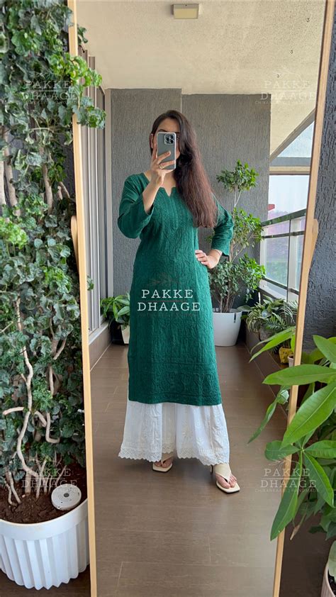 Fiza Pure Mulmul Cotton Kurta - Bottle Green – Pakke Dhaage