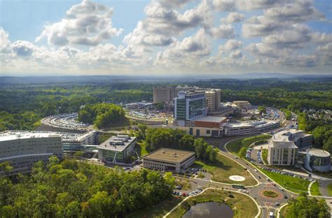 John Driscoll Named UConn Health Board Chair - UConn Today