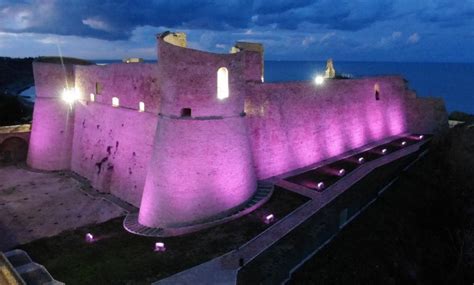 El Giro ilumina de rosa varios lugares emblemáticos de Italia