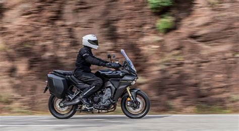 Yamaha Tracer 9 2025: svelati i prezzi della nuova crossover giapponese ...