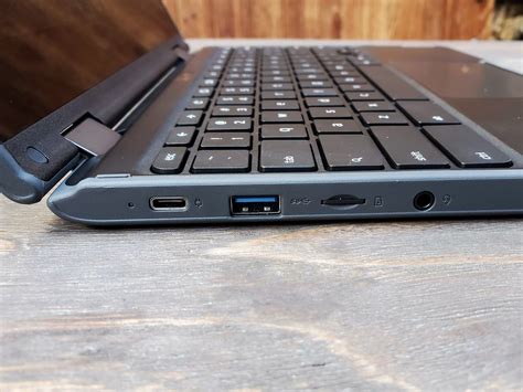 Lenovo 300e Chromebook 2nd Gen review: A school Chromebook you should ...