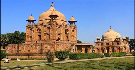 Khusro Bagh Is A Historical Place In Prayagraj To Explore Culture