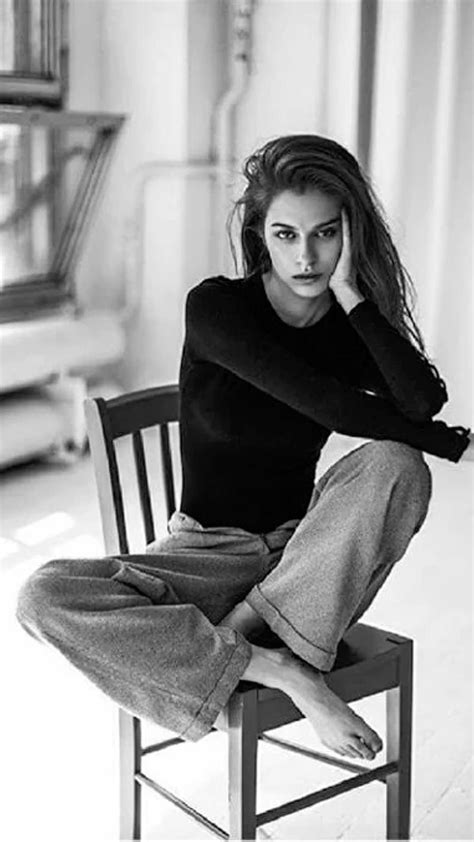 Image result for Modeling Portfolio Poses