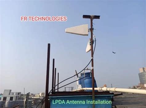 High Gain Antenna - 14dbi LPDA Antenna Service Provider from New Delhi