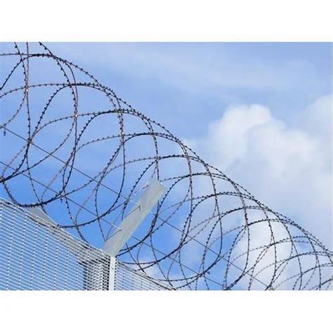 Manufacturer of Outdoor Fencing & Poly House Net by Sri Saraswathi Wire ...