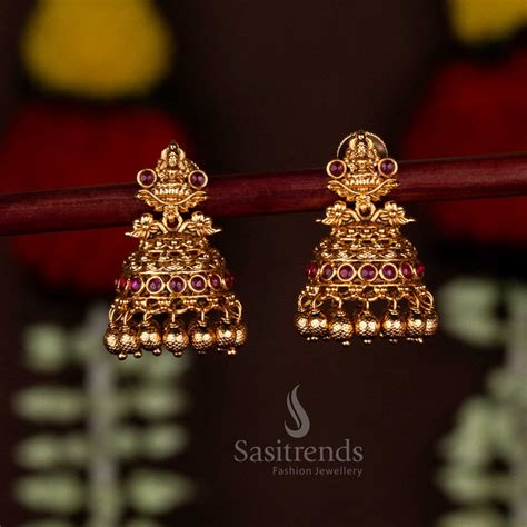 Premium Temple Lakshmi Floral Jhumka Earrings – Sasitrends