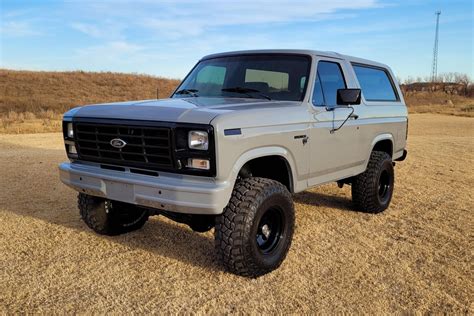 Ford Bronco 1980 Lifted