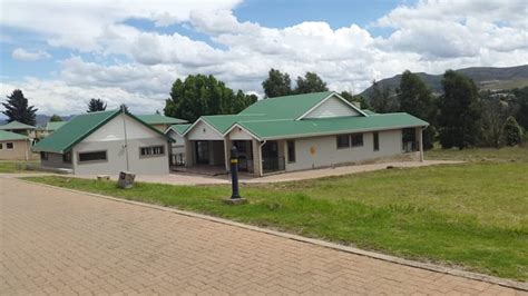 8's Indoor pool 4 bedroom villa With backup power - Villas for Rent in ...