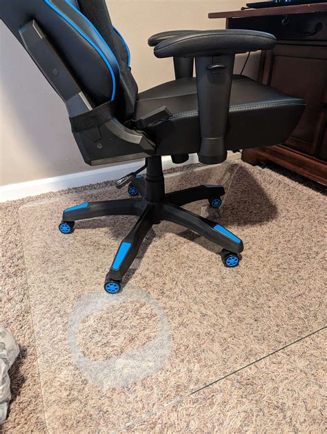 Vitrazza Collegiate Glass Chair Mat review - silky smooth seating - The ...