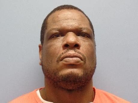 Drug smuggler gets 20 years | Sandusky Register PORT CLINTON — A man ...