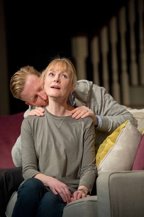 Claire Skinner: Award-Winning British Actress Captivating Audiences ...