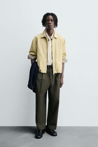 STRUCTURED CROPPED FIT JACKET - Light yellow | ZARA India