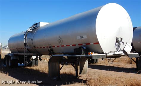 1989 Polar Tank Trailers Inc tank trailer in Greeley, CO | Item DF8252 ...