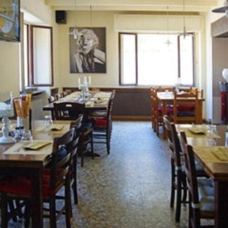 PIZZERIA MALIBU, Cunettone di Salo - Restaurant Reviews, Phone Number ...