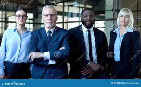 International Business People in Suits 的图像结果