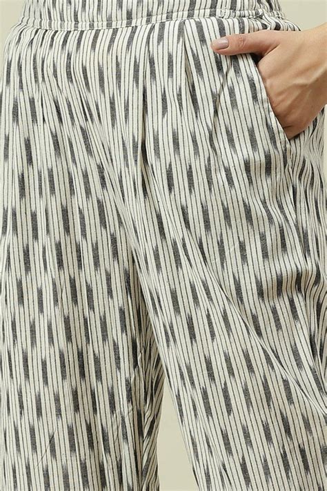 Off White Cotton Narrow Pant