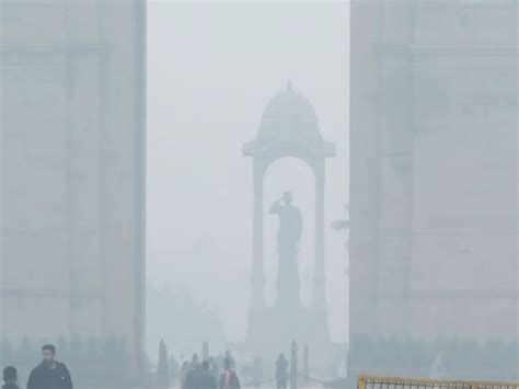 Air Quality in Delhi remains 'Very Poor', AQI at 399; Moti Bagh ...